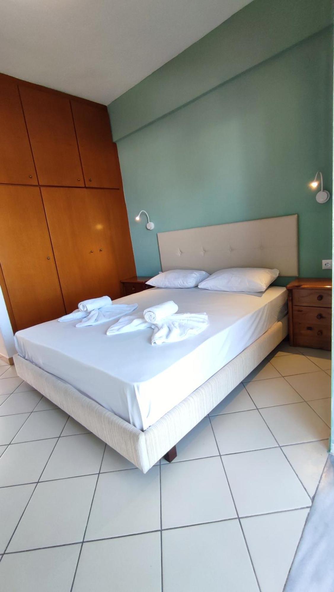 Villa Christina Sea Side A ハニオティス エクステリア 写真